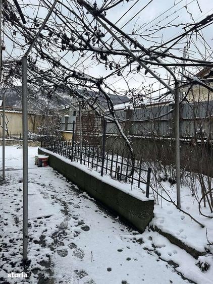 Proprietate cu 2 case in Gura Vaii la doar 10 km de Dr. Tr. Severin - 5