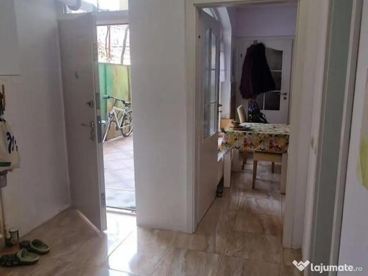 Casa / Vila cu 5 camere de vanzare in zona Tomis Mall - 15