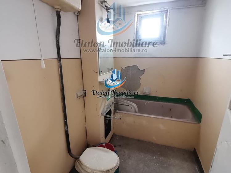 Apartament 2 camere etaj 4/4 Carrefour Precista - 3