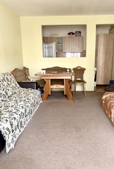 Apartament 2 camere , etaj 2 ,zona Porii - 6