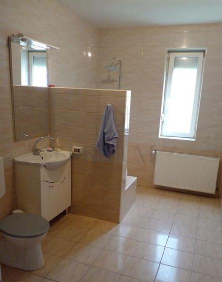 Tipografilor- casa 4 camere, 2 bai, acces auto in curte - 7