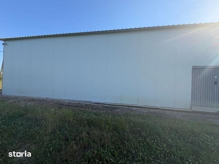 Spațiu comercial, de 200 mp, în Central