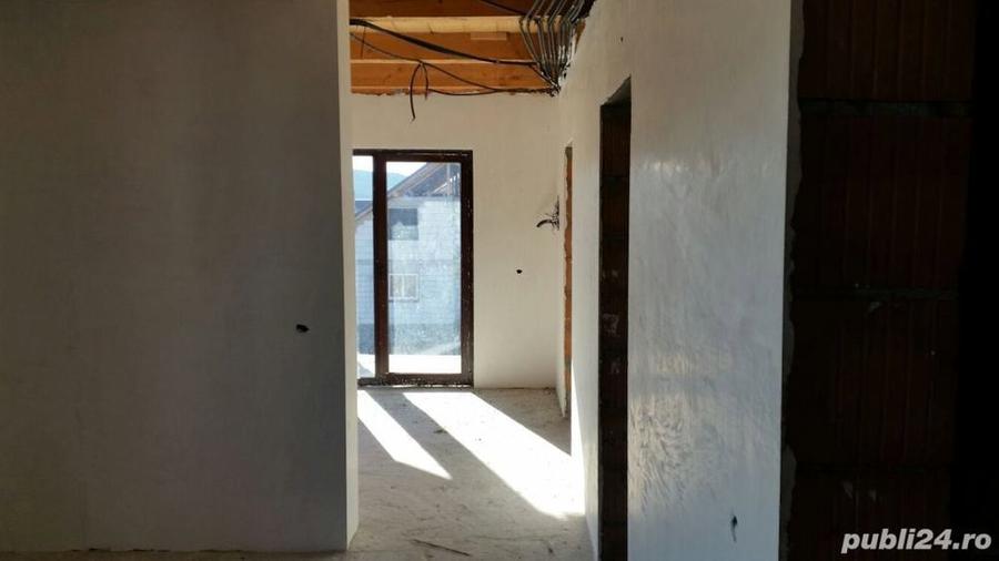 Casa de vanzare in noul cartier Podirei ( Beclean ) in stagiul de semi finisare - 1