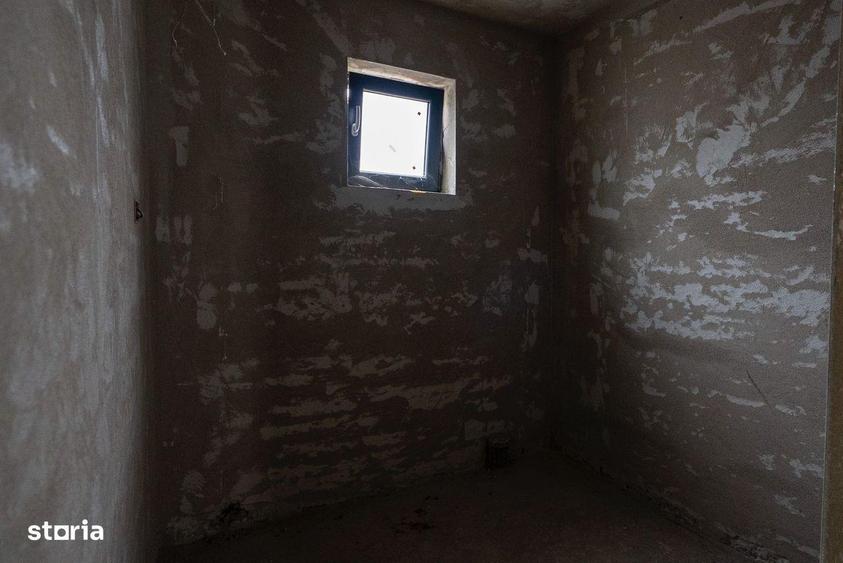 CASA NOUA SEMIFINISATA IN CIHEI CU 3 CAMERE - 7