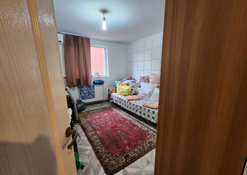 CASA 3 CAMERE , POSIBILITATE SCHIMB CU APARTAMENT 2 CAMERE - 9