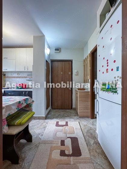 Garsoniera in Deva, zona Dorobanti, 28 mp, decomandata, etaj 3. - 13