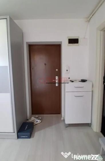 Garsonieră în Ozana
