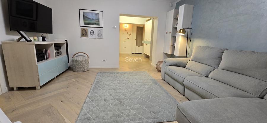 Apartament 4 camere de lux - Faleza Nord - 269.900 euro(Cod E8)