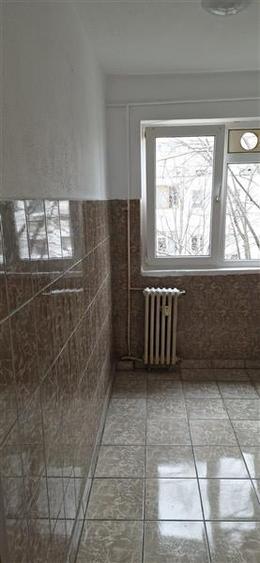 Apartament 2 camere zona Malu Rosu - 8