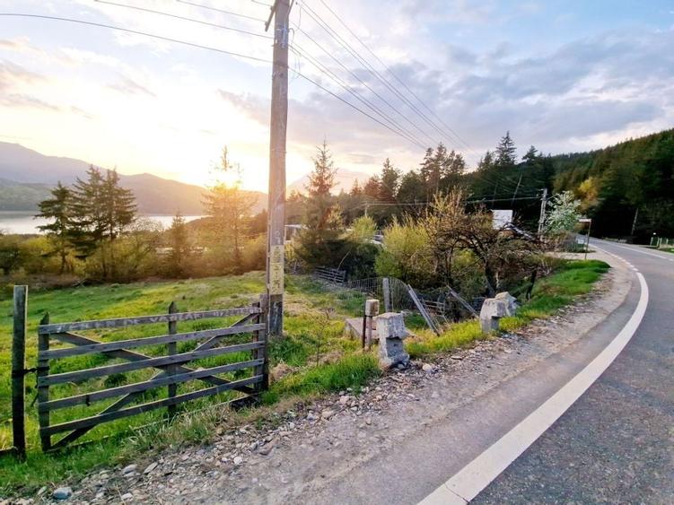 Teren cu vedere la Muntele Ceahlau - 20