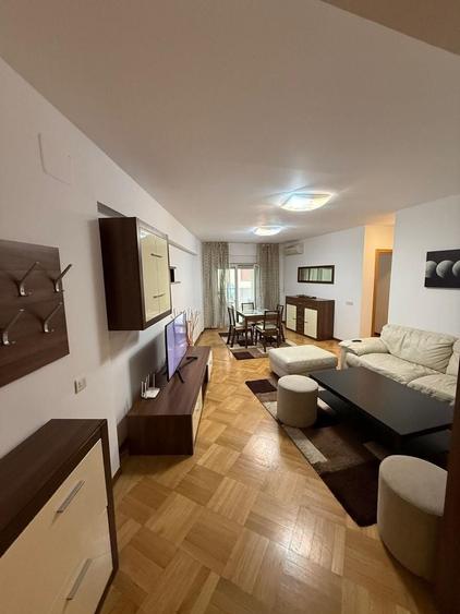 Apartament cu 3 camere decomandat, mobilat în Herăstrău