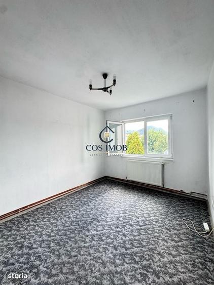 Apartament cu 4 camere în Hărmanului