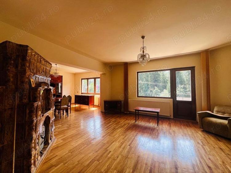 Oportunitate! Casa cu mare poten?ial de extindere si utilizare mixta (hotel, pensiune, reziden?ial) - 9