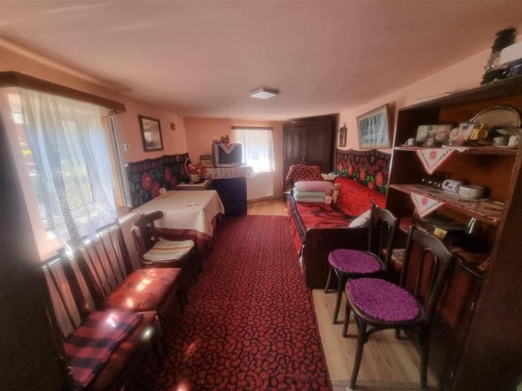 CASA DE VANZARE IN SERCAITA - 7