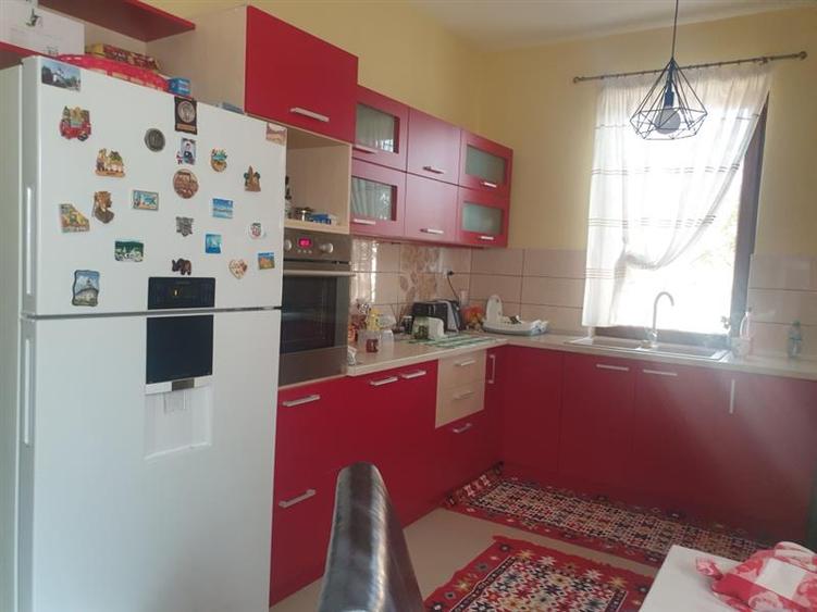 Casa P+E, eleganta, teren 450 mp, pretabila - locuinta, clinica-  George Enescu - 4