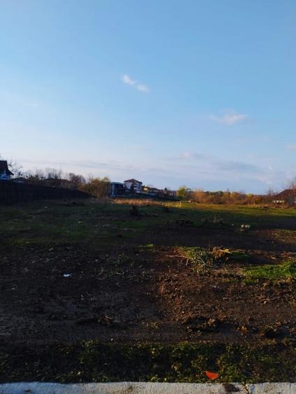SUPER OCAZIE SE VINDE TEREN CU DESCHIDERE LA LACUL SNAGOV - 5