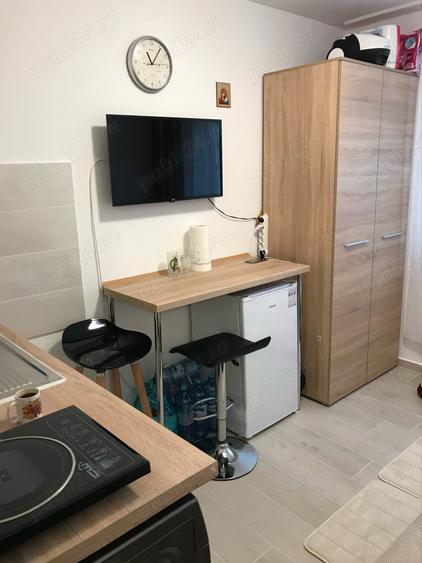 Proprietar Vand garsoniera, etaj 1, zona Dacia - 6