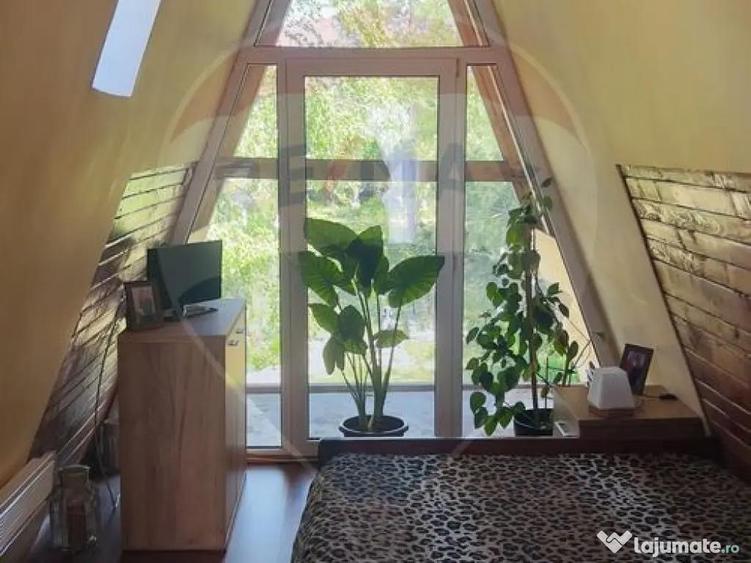 Casa / Vila cu 4 camere de vanzare - 12