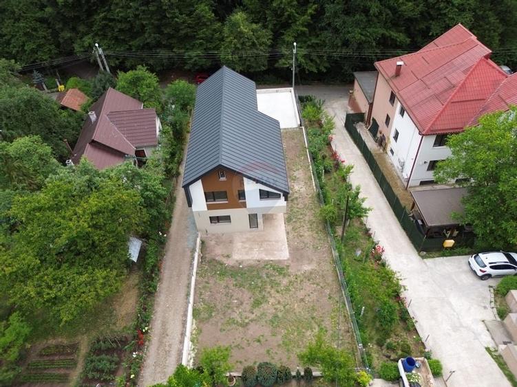 Casa noua de vanzare in zona Parcul Mare (Regina Maria)-semifinisata - 39