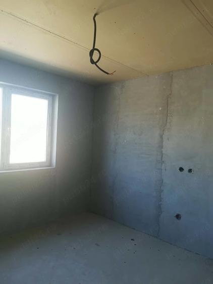 Vand apartament cu 3 camere in Bals - 7