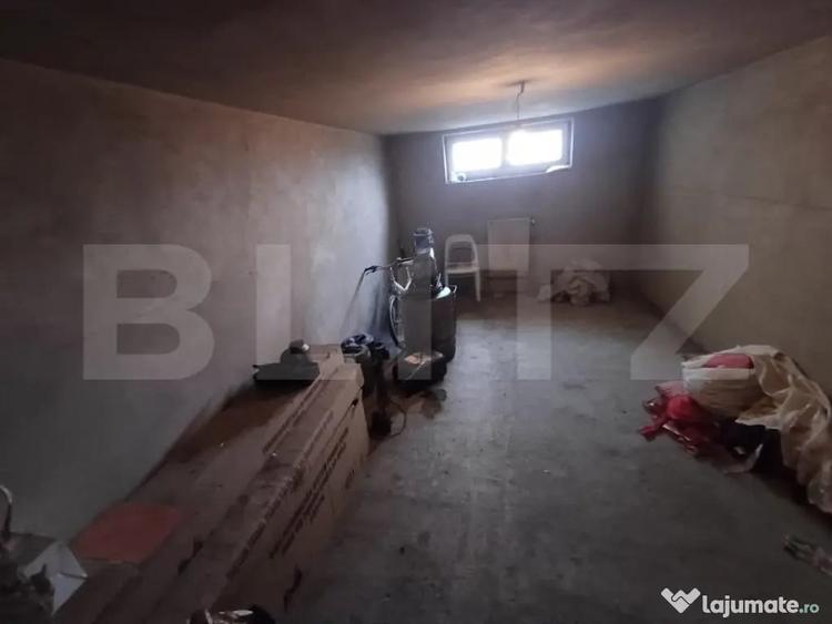 Casa cu 6 camere, 420 mp + 10 arii teren, - 4