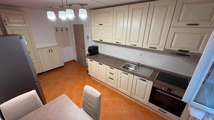 Apartatament 3 camere - zona Lipovei - direct de la proprietar - 6