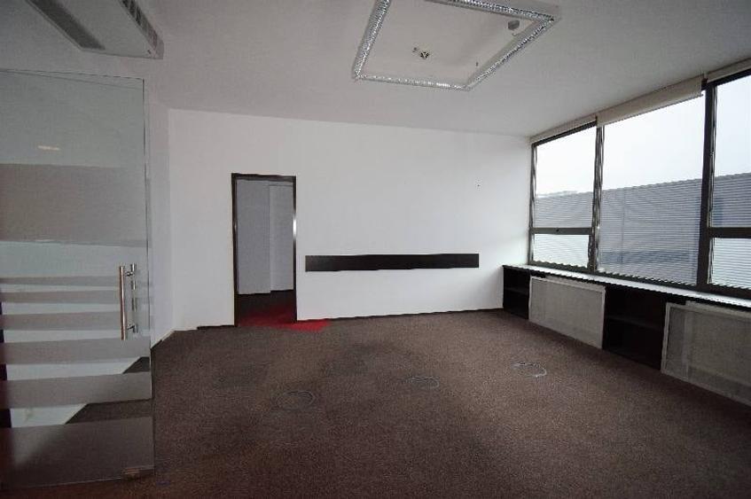 The Market Offices, Titan, 250 - 4000 mp  0% comision! - 5