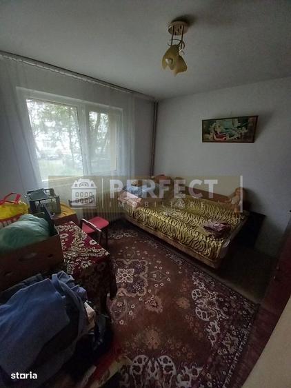 Ap.2 camere PARTER str.Bahluiului-Vest 54500 euro - 5