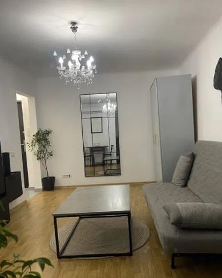 Garsoniera,Floreasca,Dorobanti,bl.reabilitat,et.1/3,Amenajata,Libera - 1