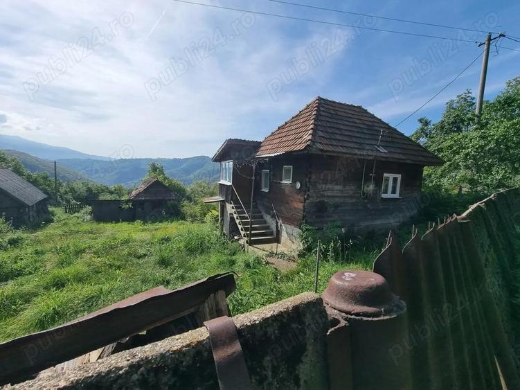 Casa de locuit si teren - 1