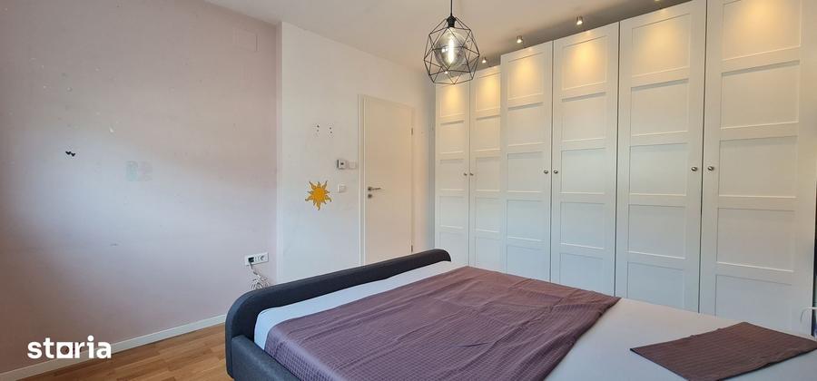 Casă cu 4 camere cu Teren 275 Mp în Central