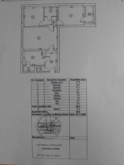 Apartament cu 3 camere semidecomandat în Rahova