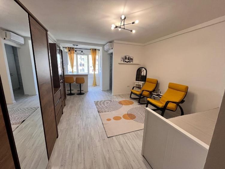 Garsonieră decomandată, mobilată în Take Ionescu