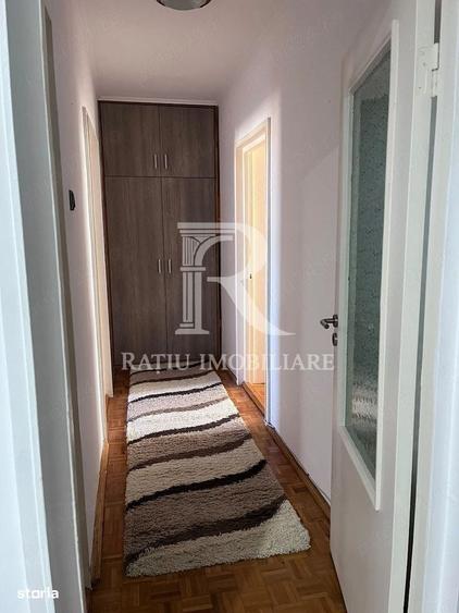 Apartament cu 3 camere în Cantemir