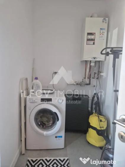 Casă cu 4 camere cu Teren 330 Mp în Tunari