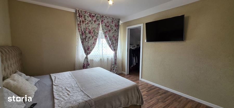 Casă cu 3 camere cu Teren 270 Mp în Nojorid