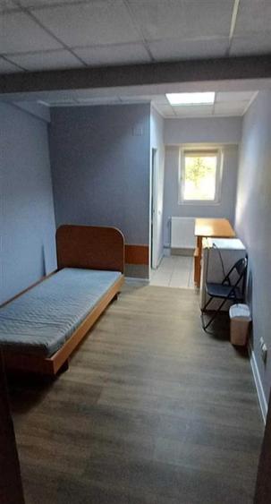 Garsonieră decomandată, mobilată în Gară