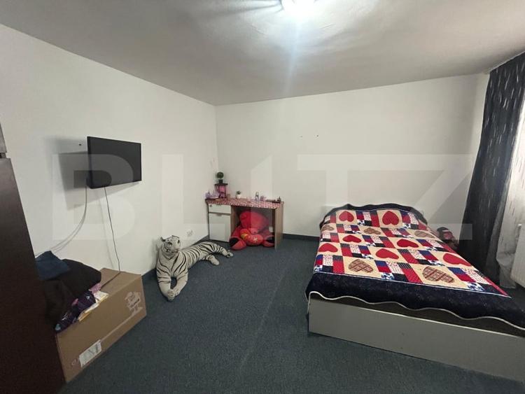 Apartament 3 camere, decomandat, 66 mp, zona Micro 5 - 7