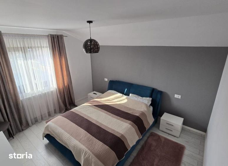 Casă cu 5 camere cu Teren 500 Mp în Breazu