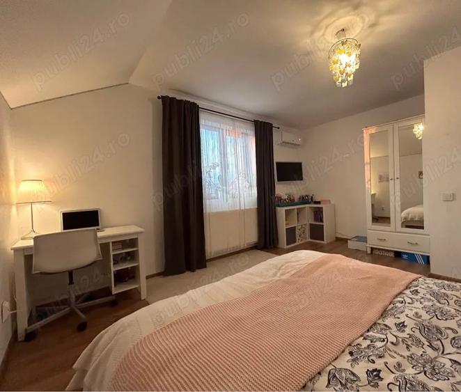 Casă cu 4 camere cu Teren 422 Mp în Samurcași
