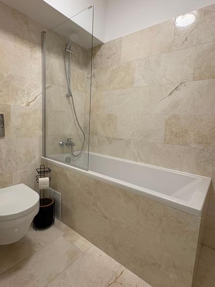 Apartament cu 3 camere nedecomandat în Copou