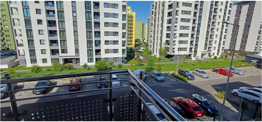 Apartament cu 2 camere decomandat, mobilat în Tractorul