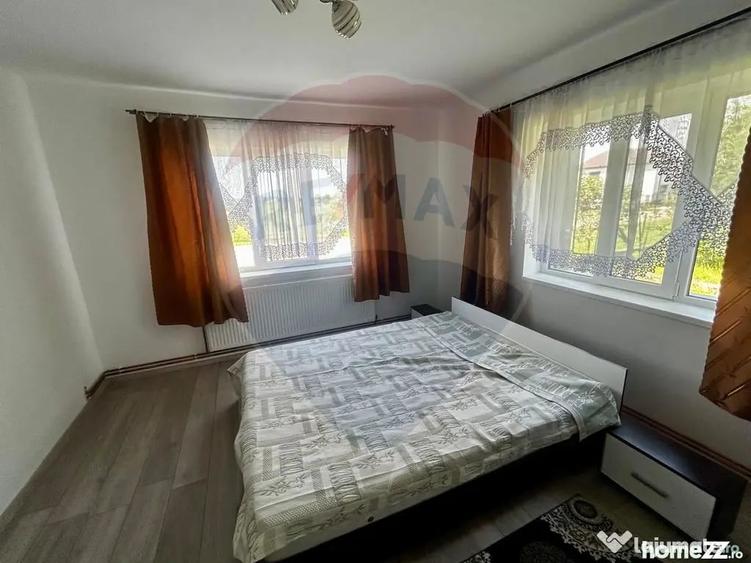 Casă cu 3 camere cu Teren 1500 Mp în Aciua