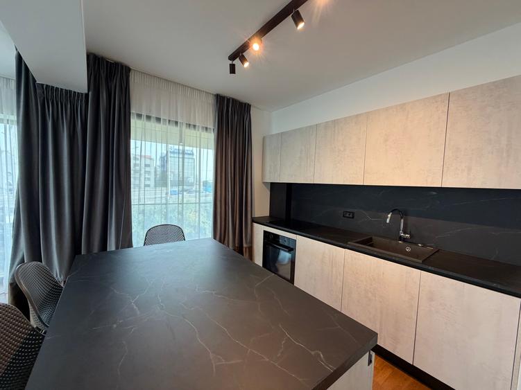 Apartament cu 2 camere decomandat în Herăstrău