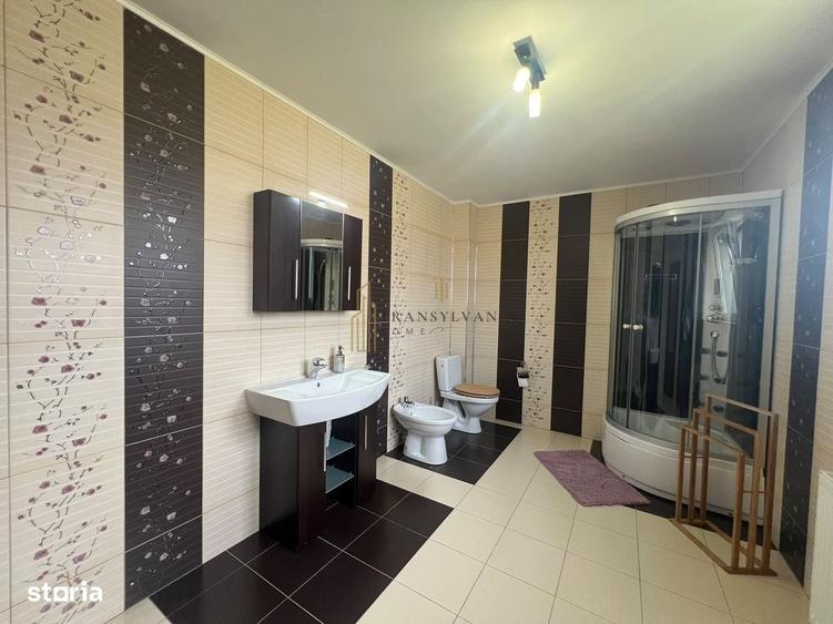Casă cu 4 camere în Central