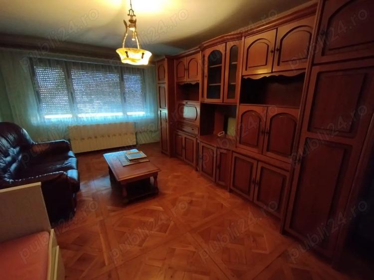 CASA SI TEREN-posibilitate de extindere pana la 2500 mp Str Valeni Ploiesti - 2