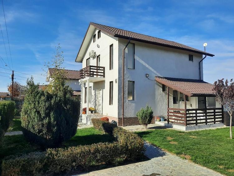 FARA COMISION in Bacu aproape asfalt casa gata mobilata cu 4 camere P+1+pod 560m - 3