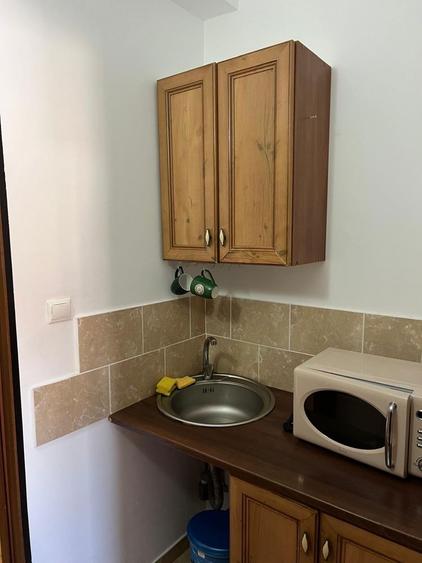 Inchiriez garsoniera in vila organizata precum o pensiune ! - 4