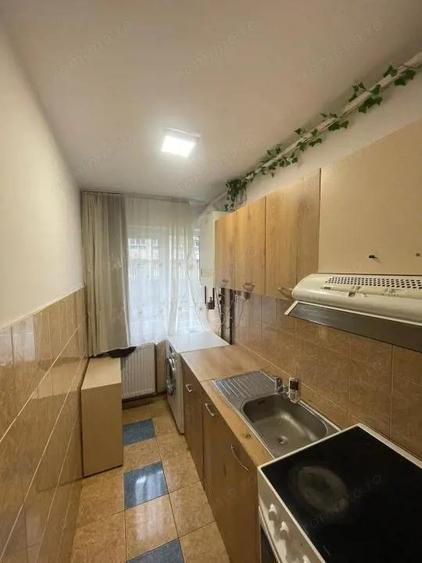 Apartament de 2 camere, semidecomandat, 37mp, parter, zona Garii - 1