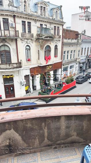Garsonieră semidecomandată în P-ța Romană